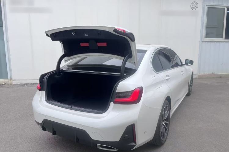Used BMW 3 Series 2023 325Li M Sport Package Exterior 4