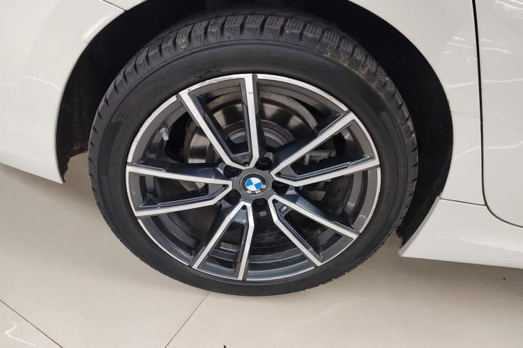 Used BMW 3 Series 2023 325Li xDrive M Sport Package Exterior 5
