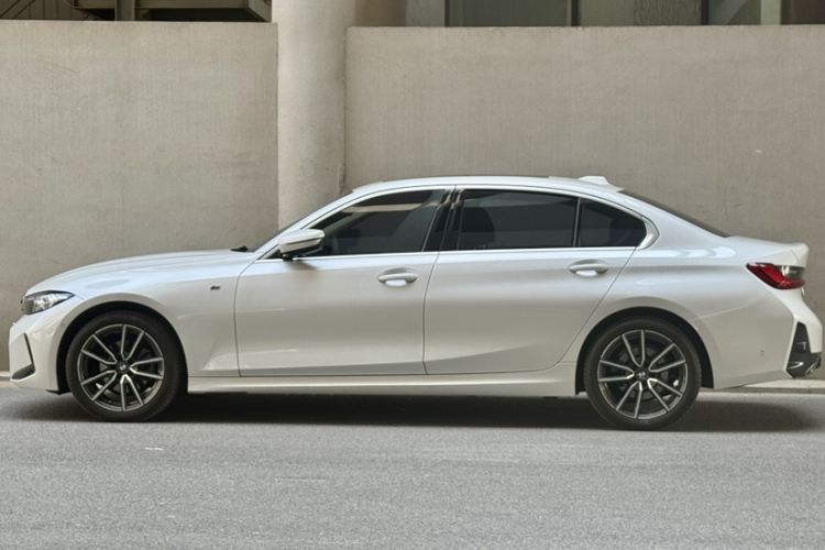 Used BMW 3 Series 2023 325Li M Sport Package Exterior 5