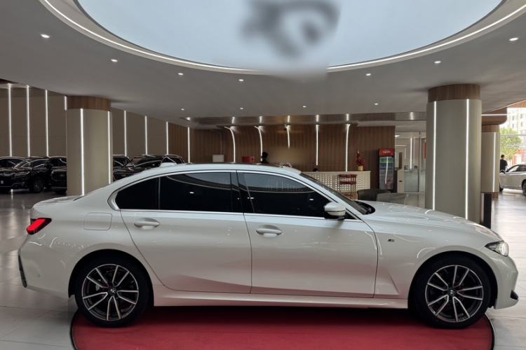 Used BMW 3 Series 2023 325Li M Sport Package Exterior 6