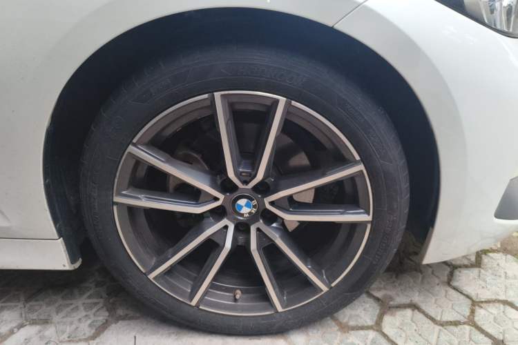 Used BMW 3 Series 2023 320Li M Sport Package Exterior 7