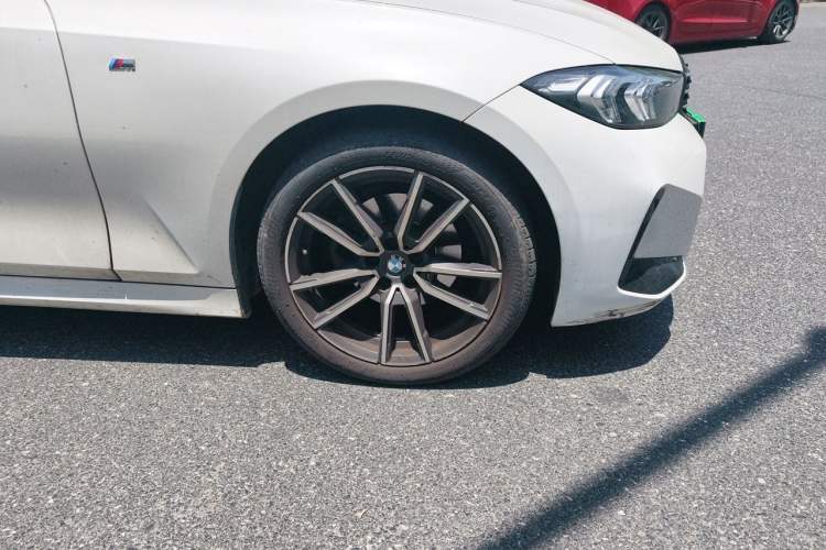 Used BMW 3 Series 2023 320Li M Sport Package Exterior 7