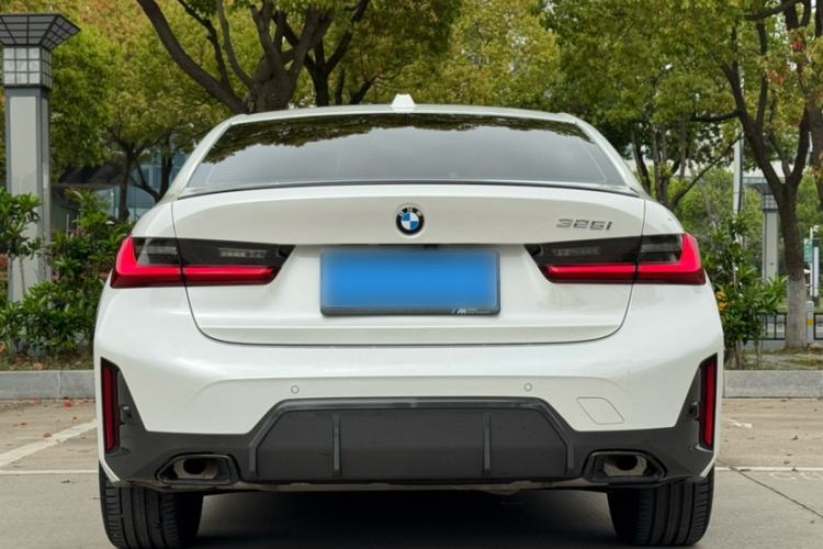 Used BMW 3 Series 2023 325i M Sport Night Edition Package Exterior 9