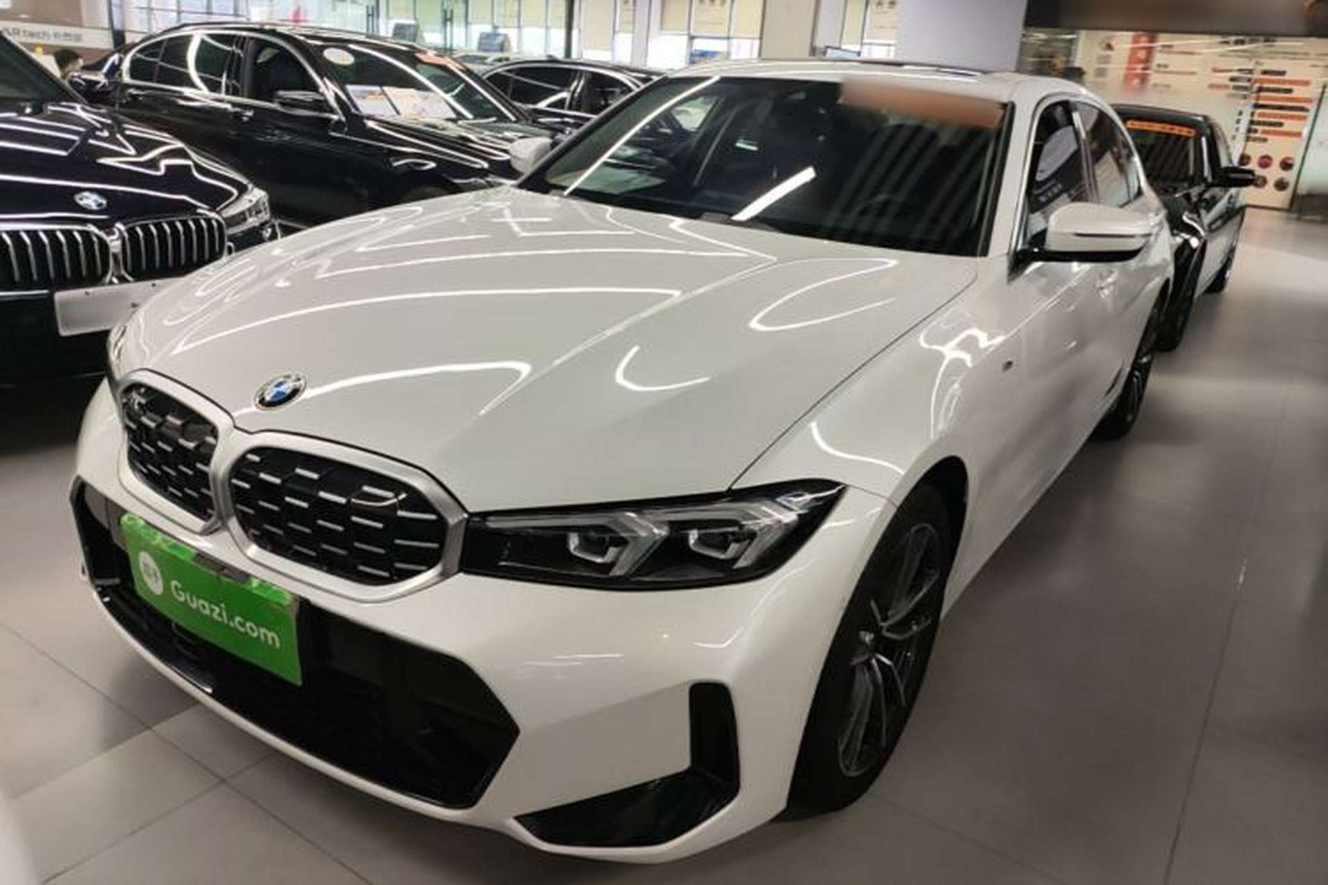 Used BMW 3 Series 2023 325Li M Sport Package Front Left 45 Deg