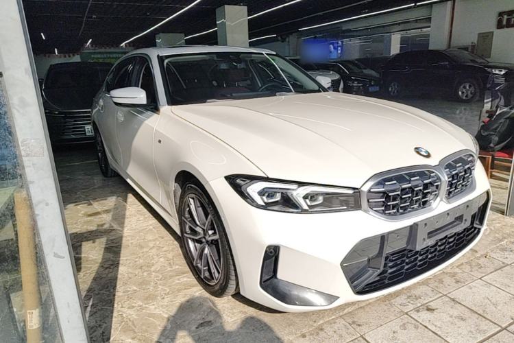 Used BMW 3 Series 2023 325Li M Sport Package Front Right 45 Deg