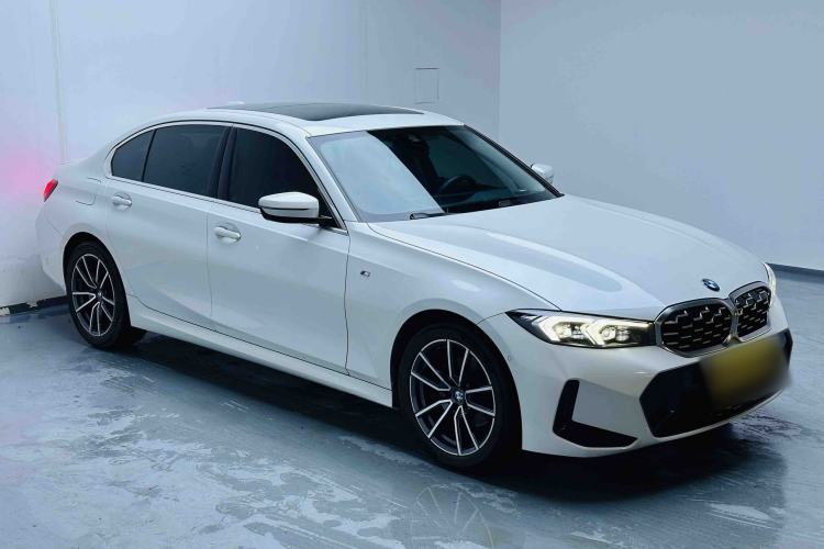 Used BMW 3 Series 2023 325Li M Sport Package Front Right 45 Deg