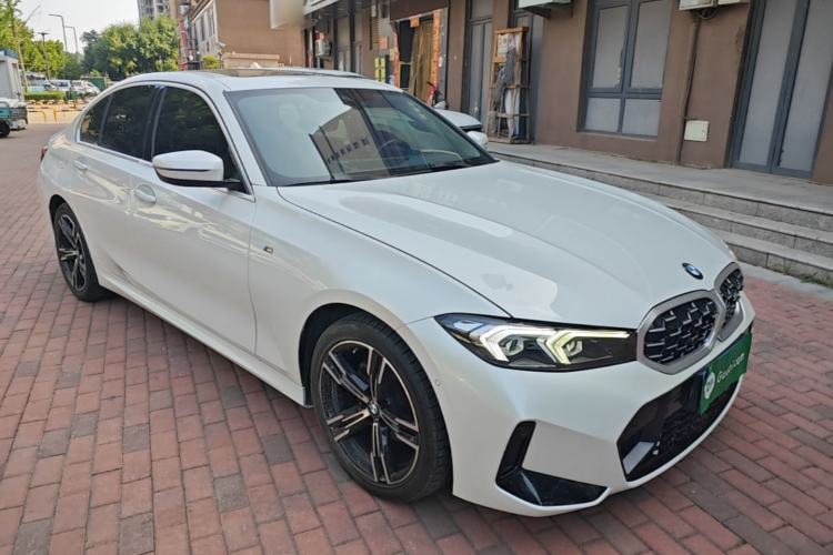Used BMW 3 Series 2023 325i M Sport Package Front Right 45 Deg