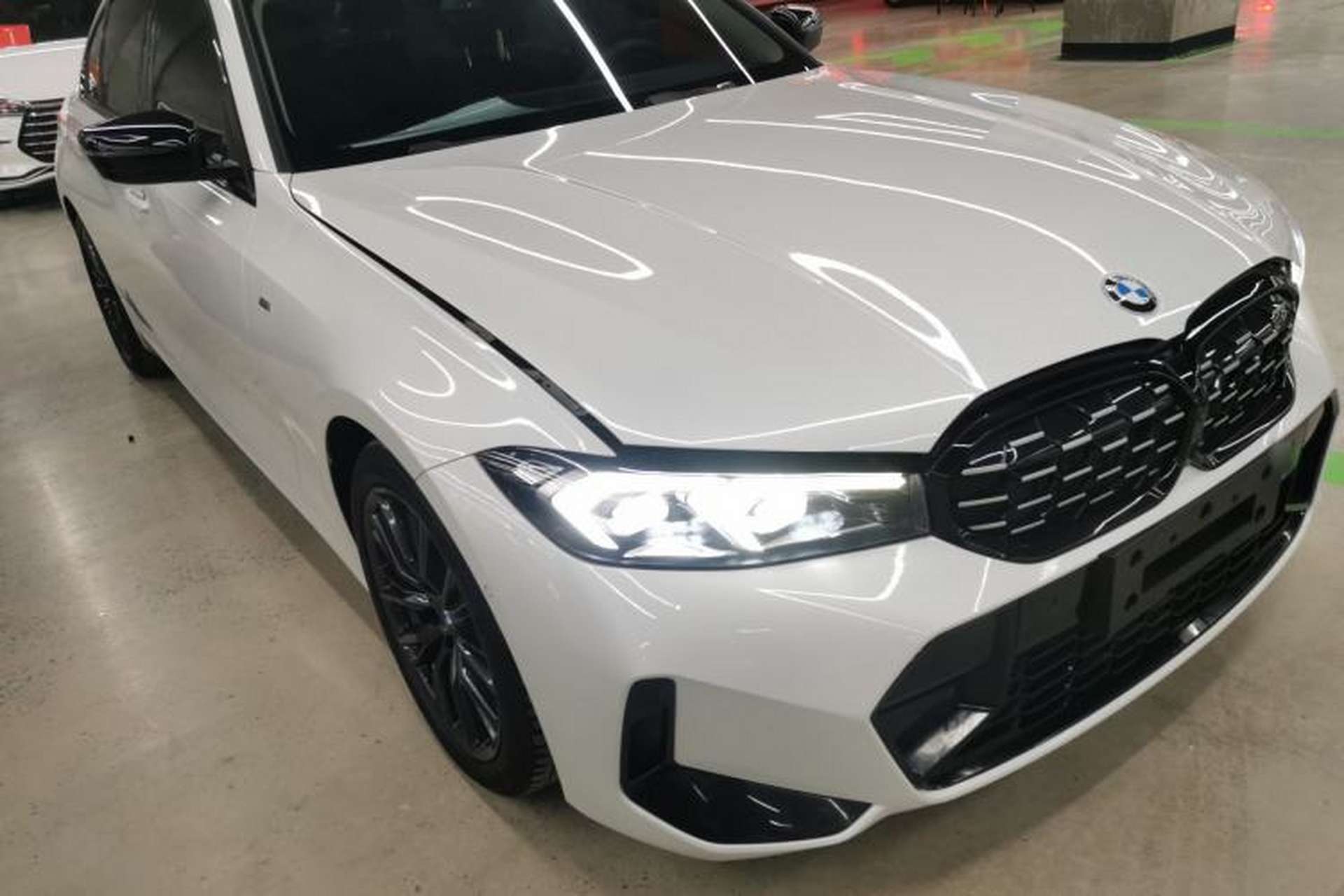 Used BMW 3 Series 2023 325Li M Sport Night Edition Package Front Right 45 Deg