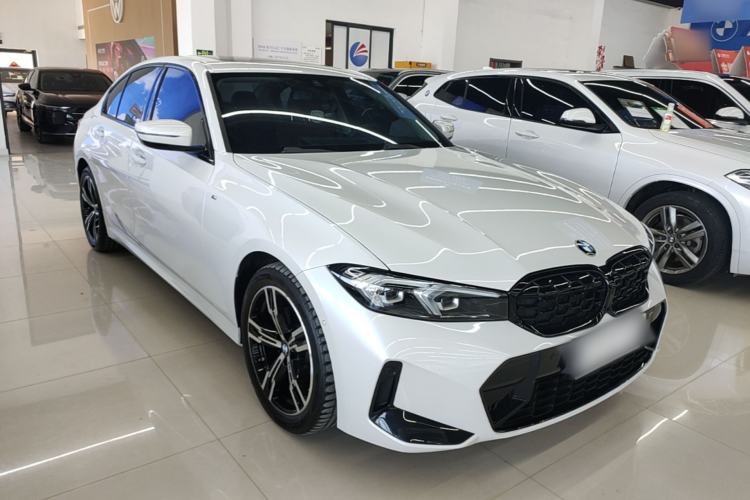 Used BMW 3 Series 2023 325i M Sport Package Front Right 45 Deg