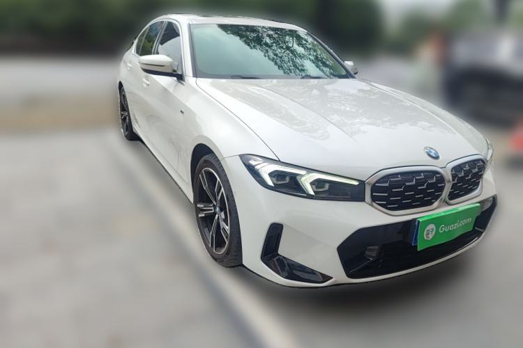 Used BMW 3 Series 2023 325i M Sport Night Edition Package Front Right 45 Deg
