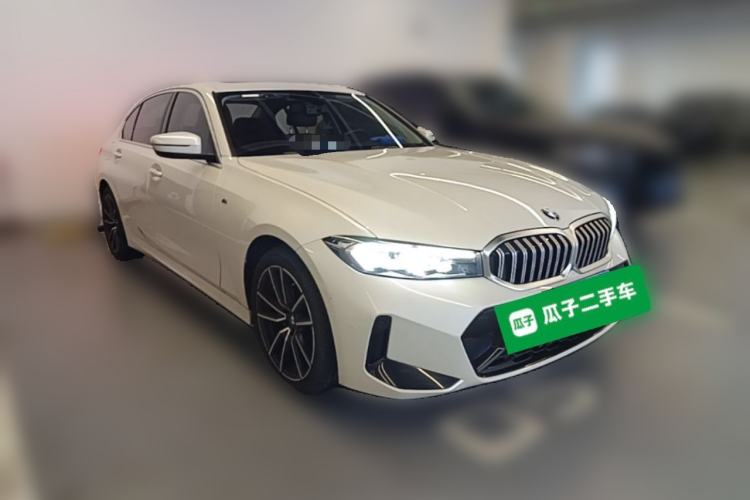 Used BMW 3 Series 2023 320Li M Sport Package Front Right 45 Deg