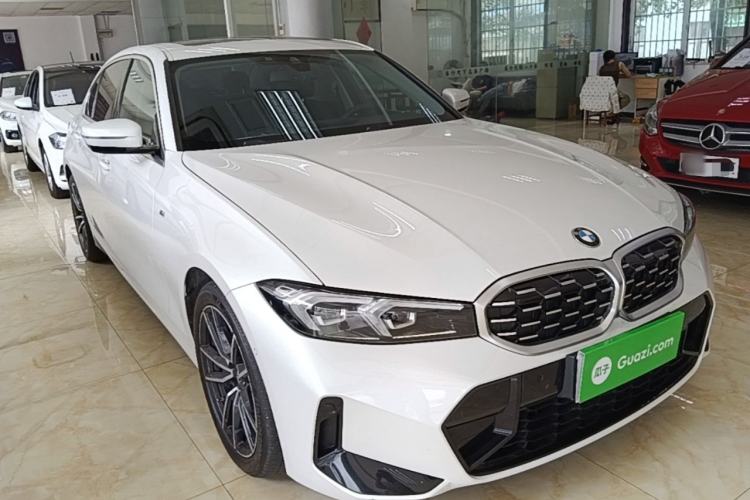 Used BMW 3 Series 2023 325Li M Sport Package Front Right 45 Deg
