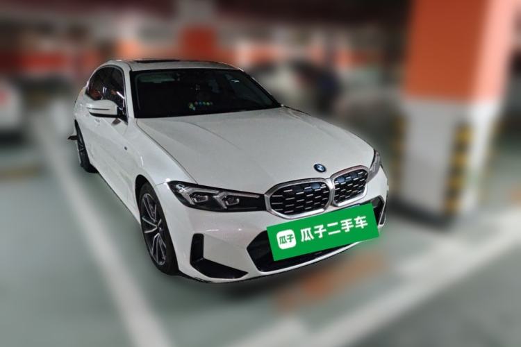 Used BMW 3 Series 2023 325Li M Sport Package Front Right 45 Deg