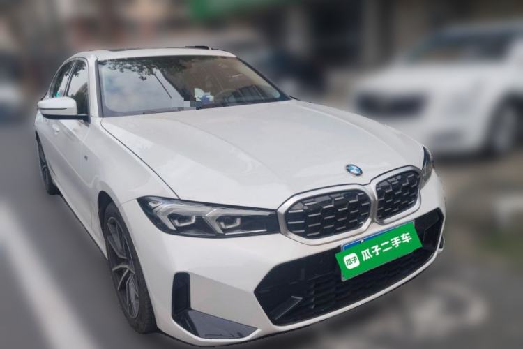 Used BMW 3 Series 2023 325Li M Sport Package Front Right 45 Deg