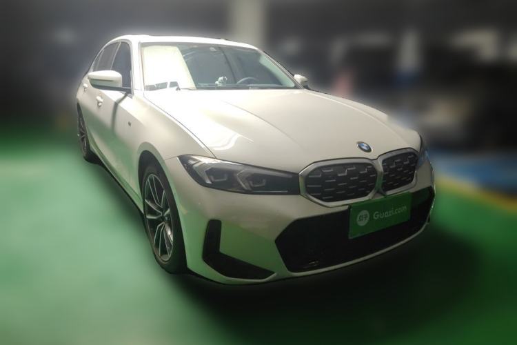 Used BMW 3 Series 2023 325Li M Sport Package Front Right 45 Deg