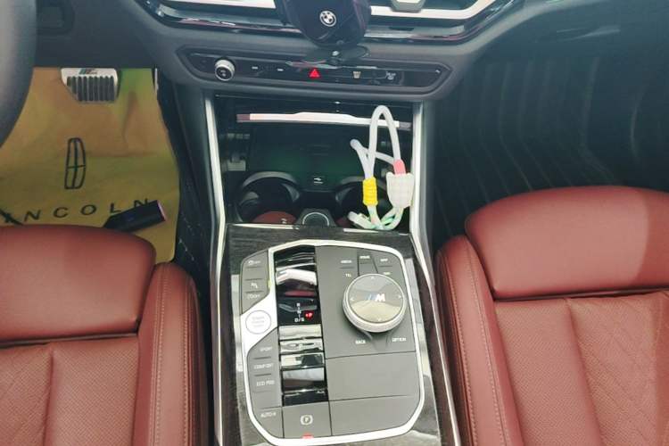 Used BMW 3 Series 2023 325Li M Sport Package Gear Lever