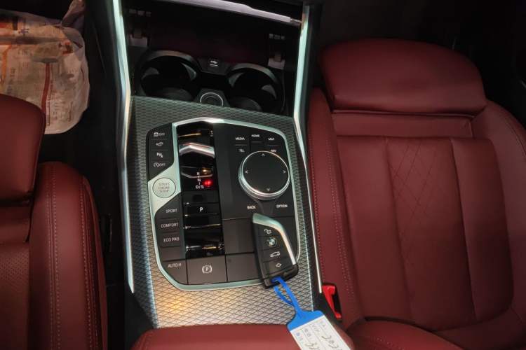 Used BMW 3 Series 2023 325Li M Sport Night Edition Package Gear Lever