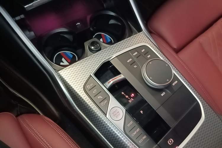 Used BMW 3 Series 2023 325Li M Sport Night Edition Package Gear Lever