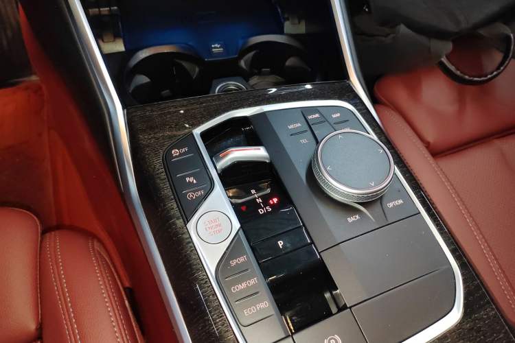 Used BMW 3 Series 2023 325Li xDrive M Sport Package Gear Lever