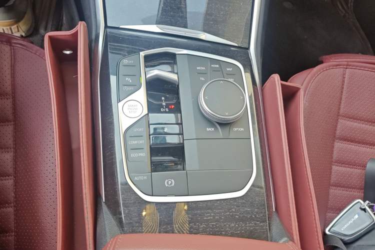 Used BMW 3 Series 2023 325Li xDrive M Sport Package Gear Lever