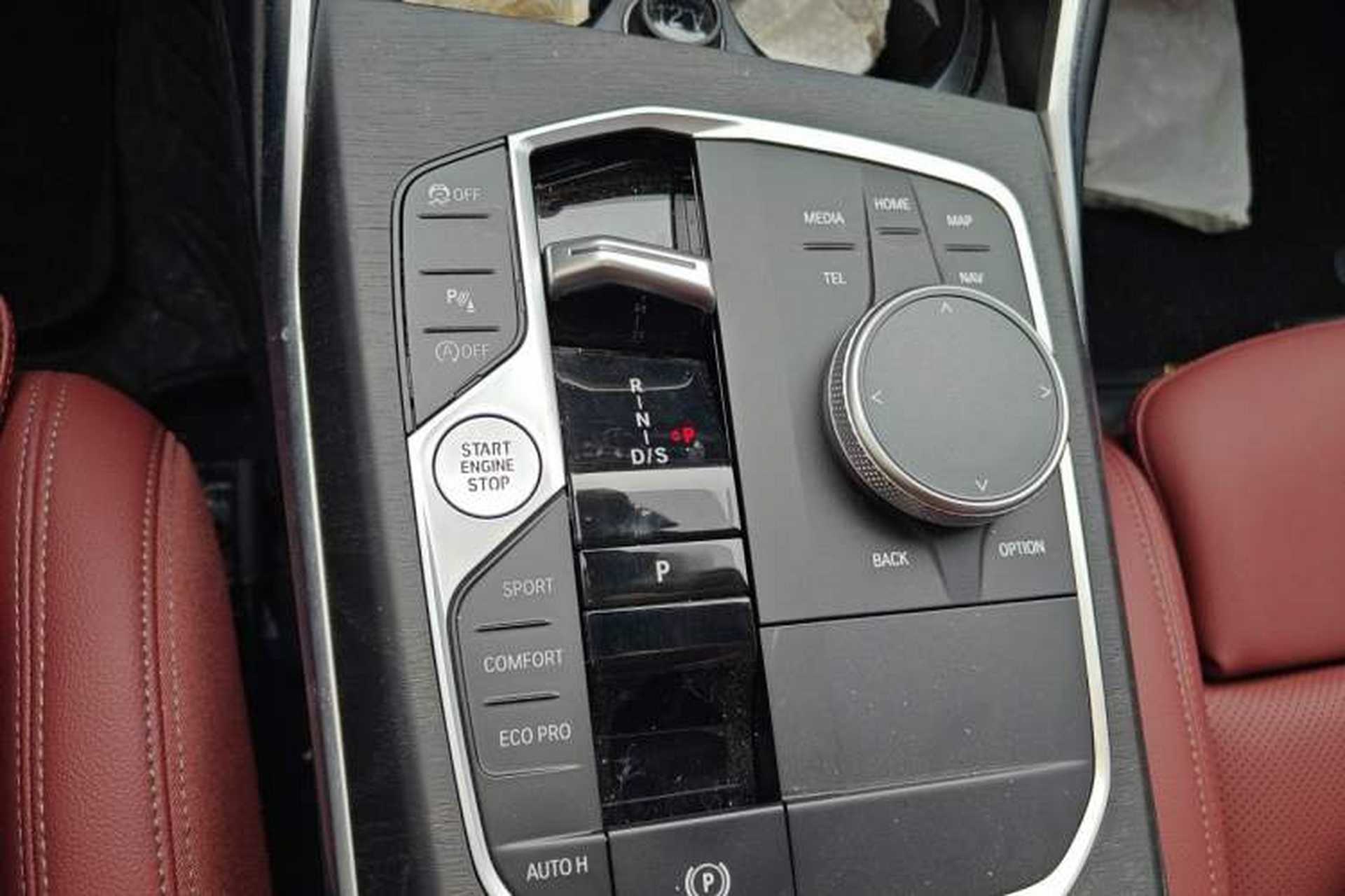 Used BMW 3 Series 2023 325i M Sport Package Gear Lever