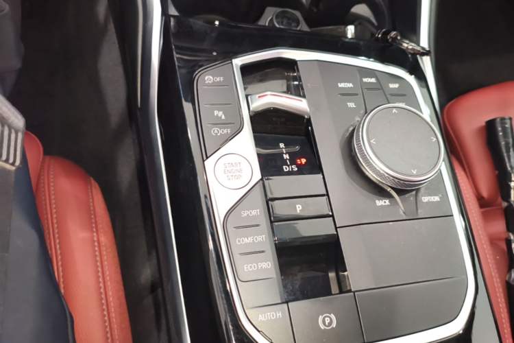 Used BMW 3 Series 2023 320Li M Sport Package Gear Lever