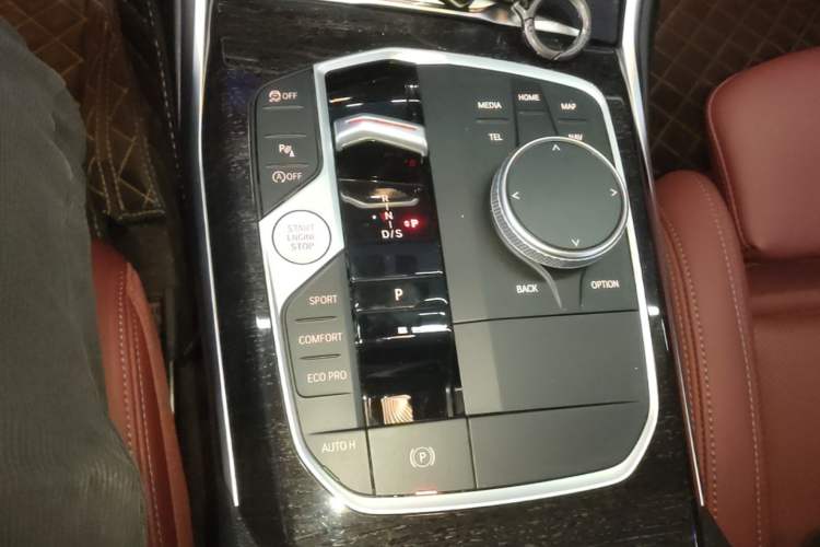 Used BMW 3 Series 2023 325Li M Sport Package Gear Lever