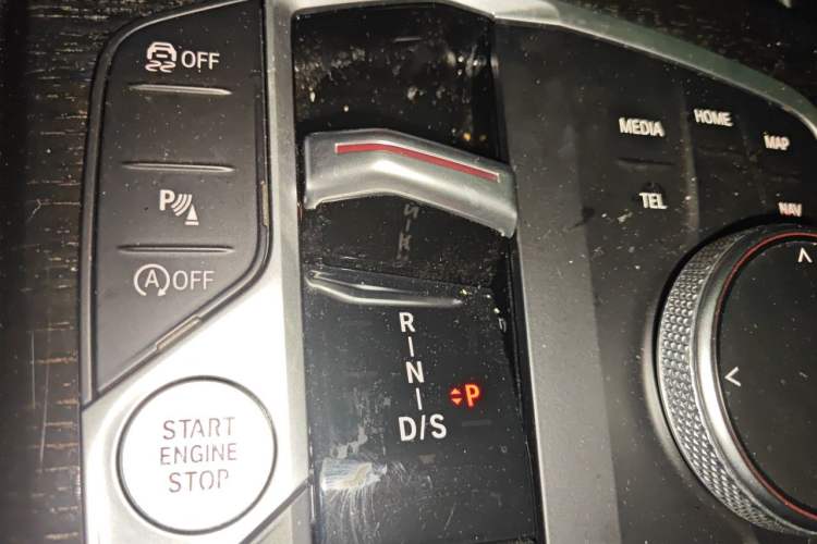 Used BMW 3 Series 2023 325Li M Sport Package Gear Lever