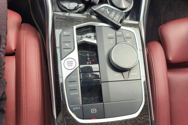Used BMW 3 Series 2023 325Li M Sport Package Gear Lever