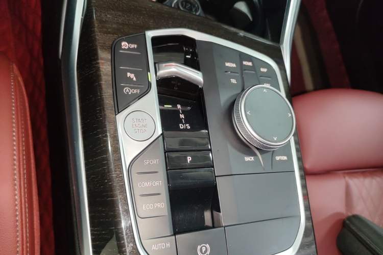 Used BMW 3 Series 2023 325Li M Sport Package Gear Lever