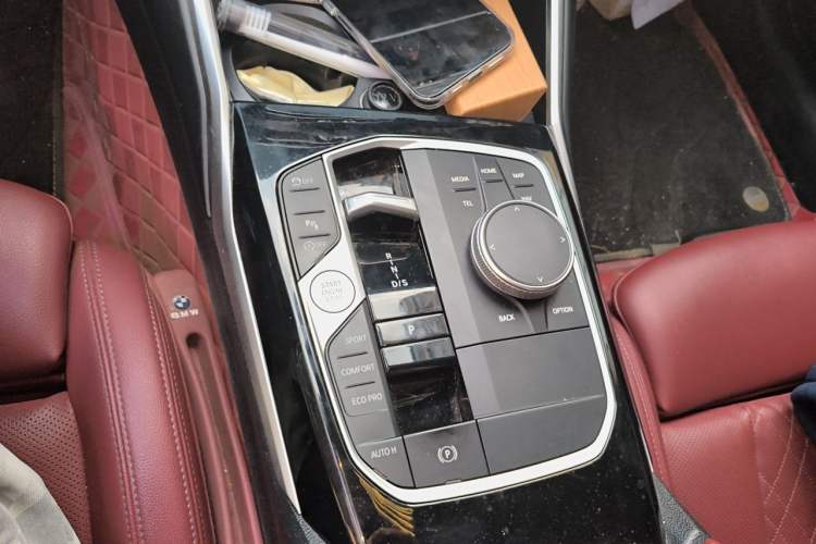 Used BMW 3 Series 2023 320Li M Sport Package Gear Lever