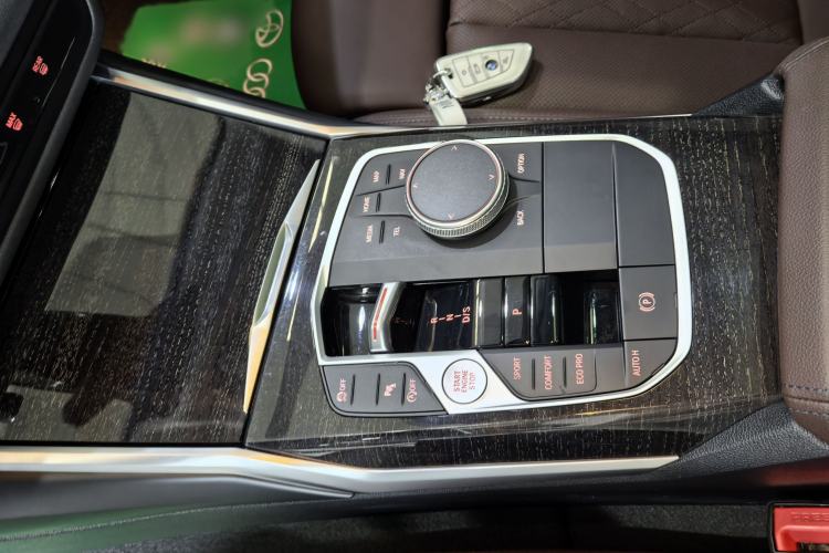 Used BMW 3 Series 2023 325Li M Sport Package Gear Lever