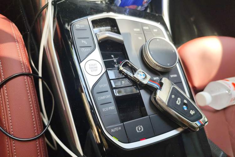 Used BMW 3 Series 2023 320Li M Sport Package Gear Lever
