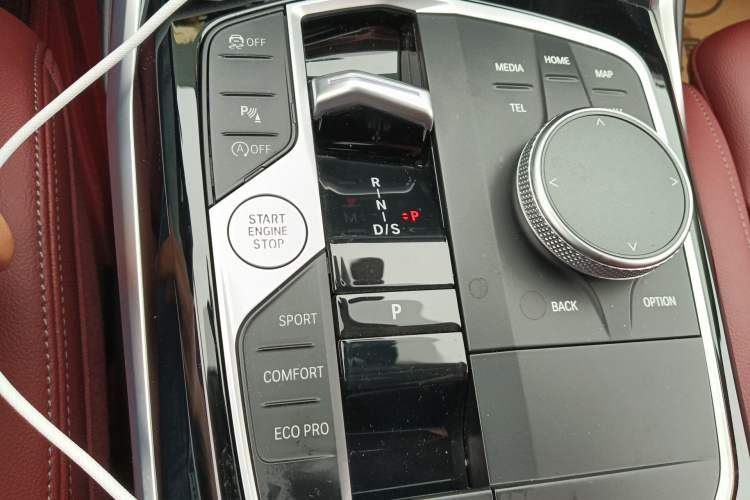 Used BMW 3 Series 2023 320Li M Sport Package Gear Lever