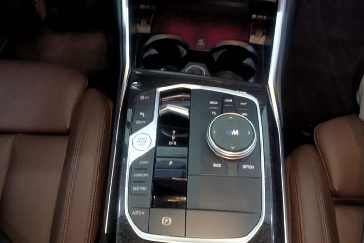 Used BMW 3 Series 2023 325Li M Sport Package Gear Lever
