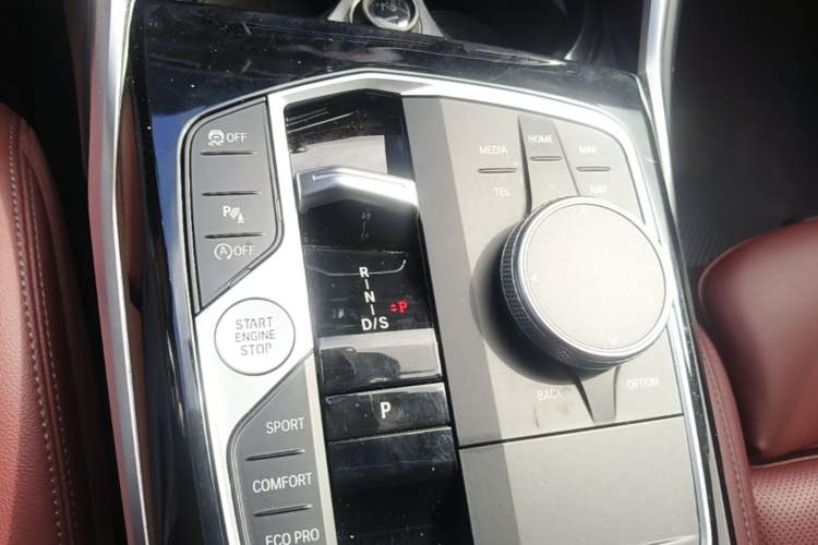 Used BMW 3 Series 2023 320Li M Sport Package Gear Lever