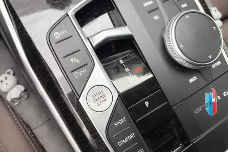 Used BMW 3 Series 2023 325Li M Sport Package Gear Lever