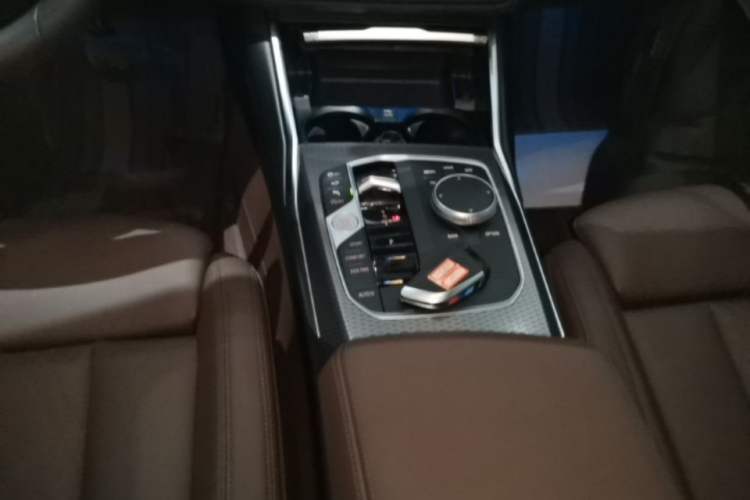 Used BMW 3 Series 2023 325Li M Sport Night Edition Package Gear Lever
