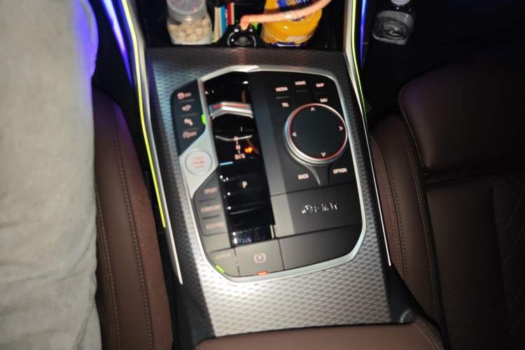 Used BMW 3 Series 2023 325Li M Sport Night Edition Package Gear Lever