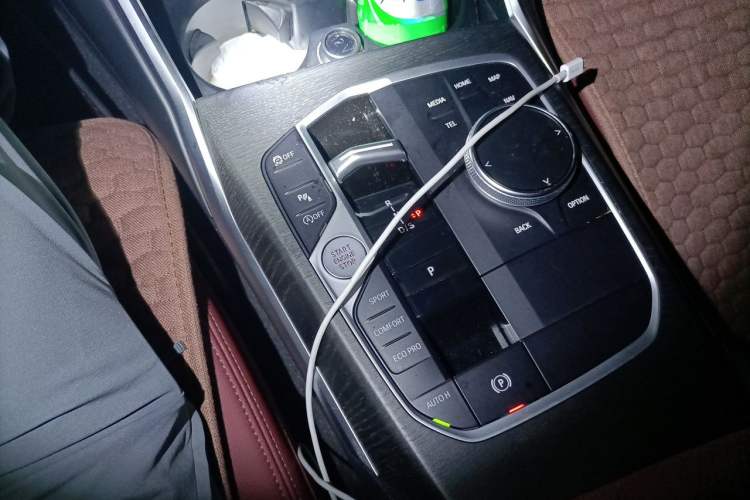 Used BMW 3 Series 2023 325i M Sport Package Gear Lever