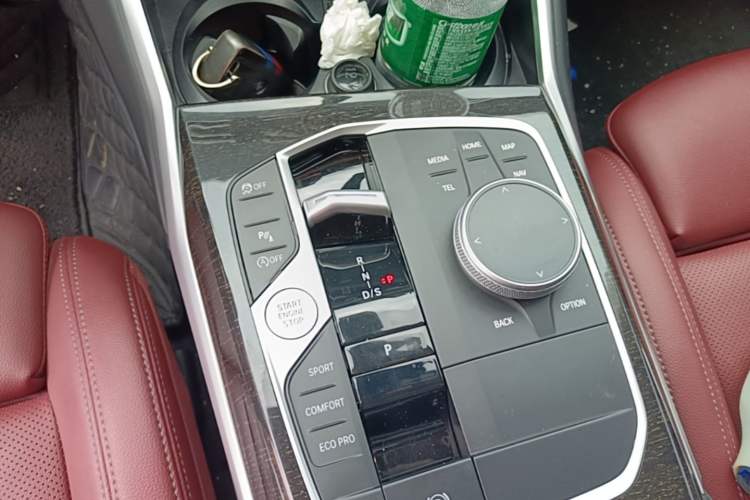 Used BMW 3 Series 2023 325Li M Sport Package Gear Lever