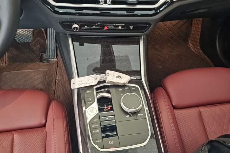 Used BMW 3 Series 2023 325Li M Sport Package Gear Lever