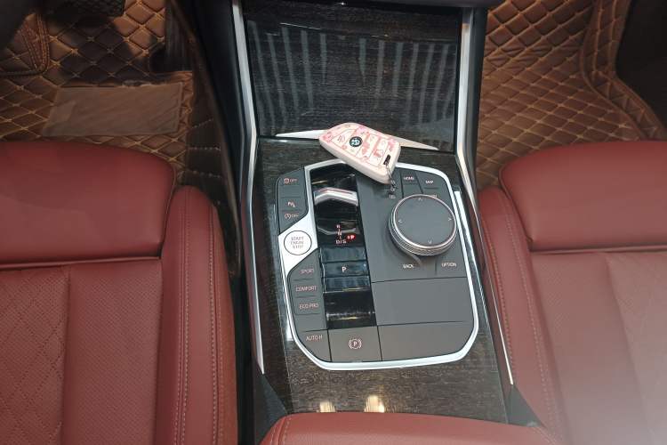 Used BMW 3 Series 2023 325Li M Sport Package Gear Lever