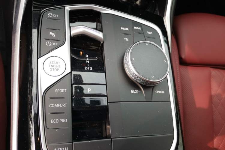 Used BMW 3 Series 2023 320Li M Sport Package Gear Lever