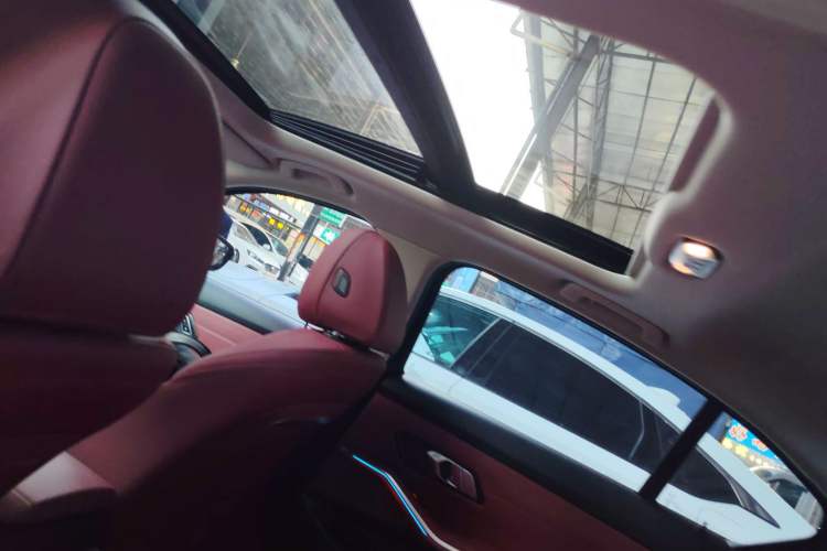 Used BMW 3 Series 2023 325Li M Sport Package Headliner
