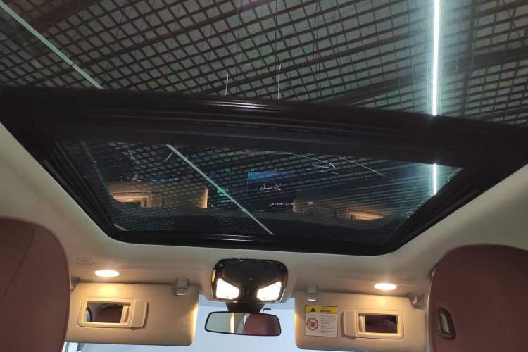 Used BMW 3 Series 2023 325Li xDrive M Sport Package Headliner