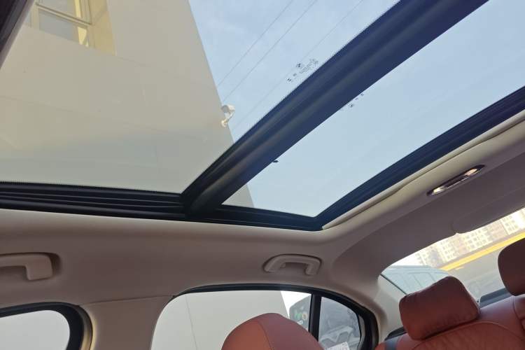 Used BMW 3 Series 2023 325Li xDrive M Sport Package Headliner