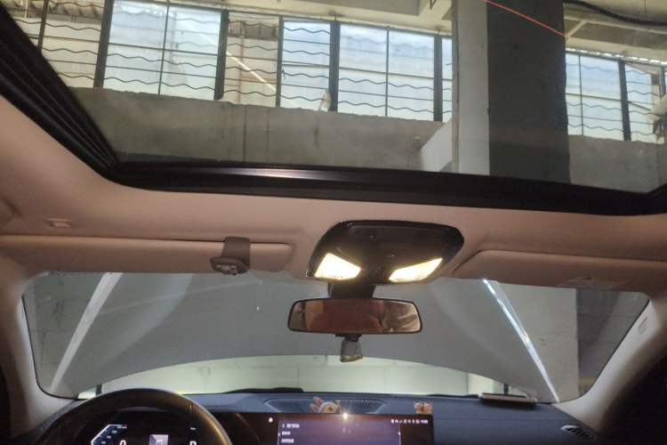 Used BMW 3 Series 2023 320Li M Sport Package Headliner