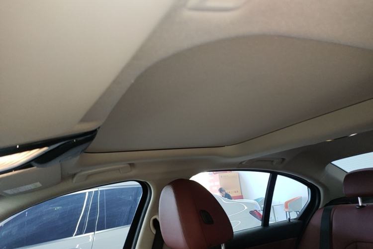 Used BMW 3 Series 2023 325i M Sport Package Headliner