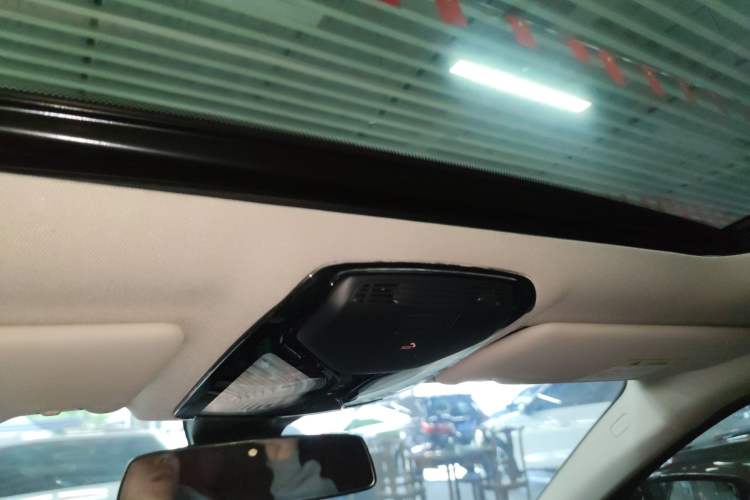 Used BMW 3 Series 2023 325Li M Sport Night Edition Package Headliner